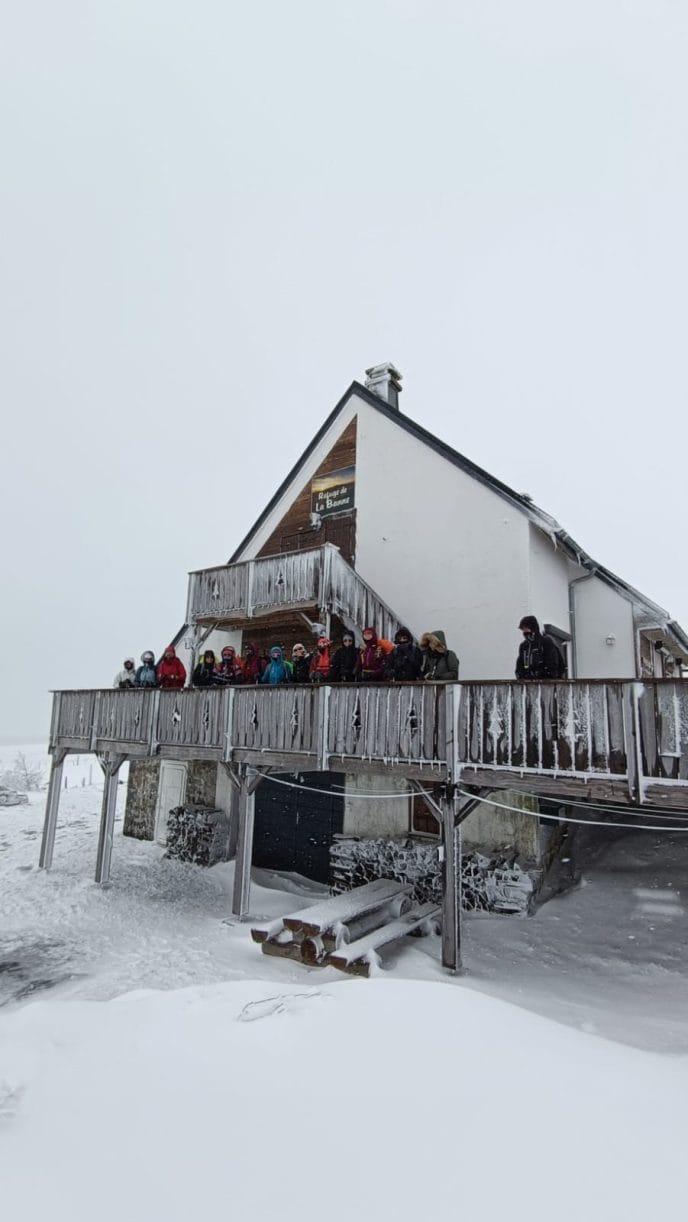 Rando en raquettes et truffade au cœur des volcans d'Auvergne – Image 6