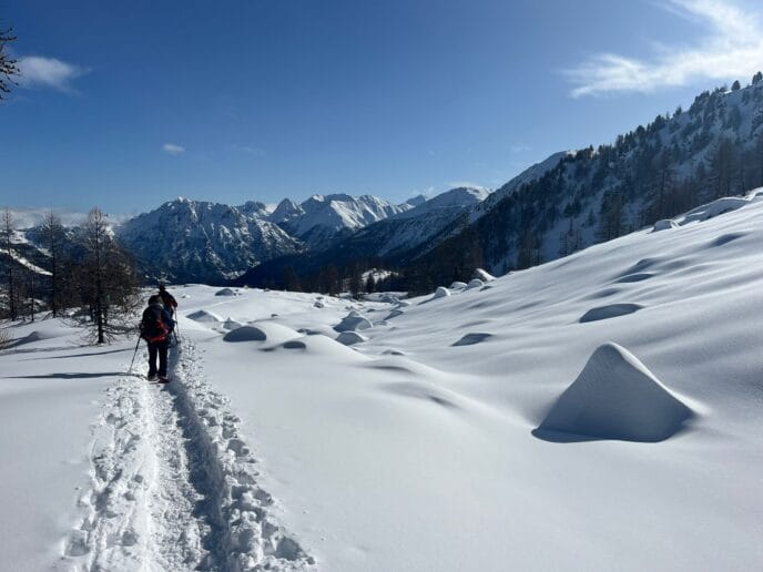week end randonnée en raquettes et nuit en refuge dans la clarée