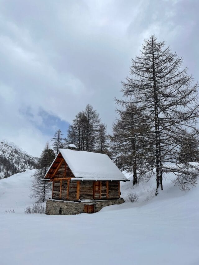 week end randonnée en raquettes et nuit en refuge dans la clarée