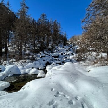 week end randonnée en raquettes et nuit en refuge dans la clarée