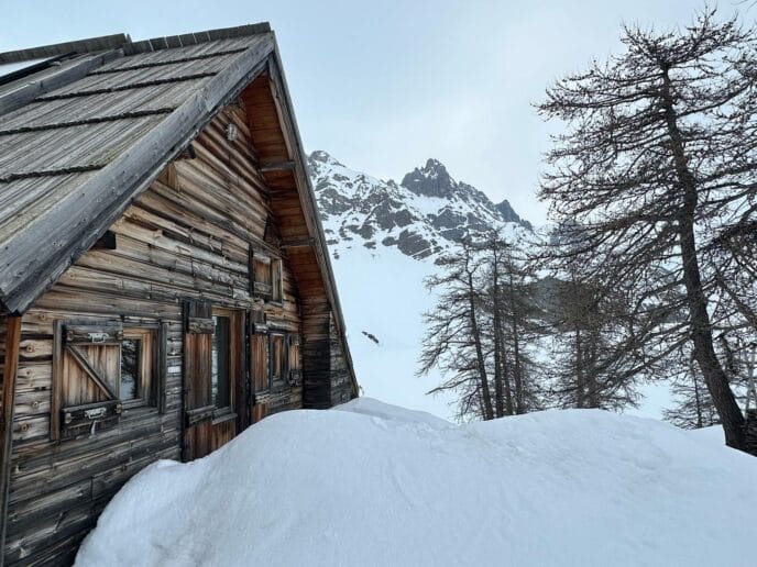 week end randonnée en raquettes et nuit en refuge dans la clarée