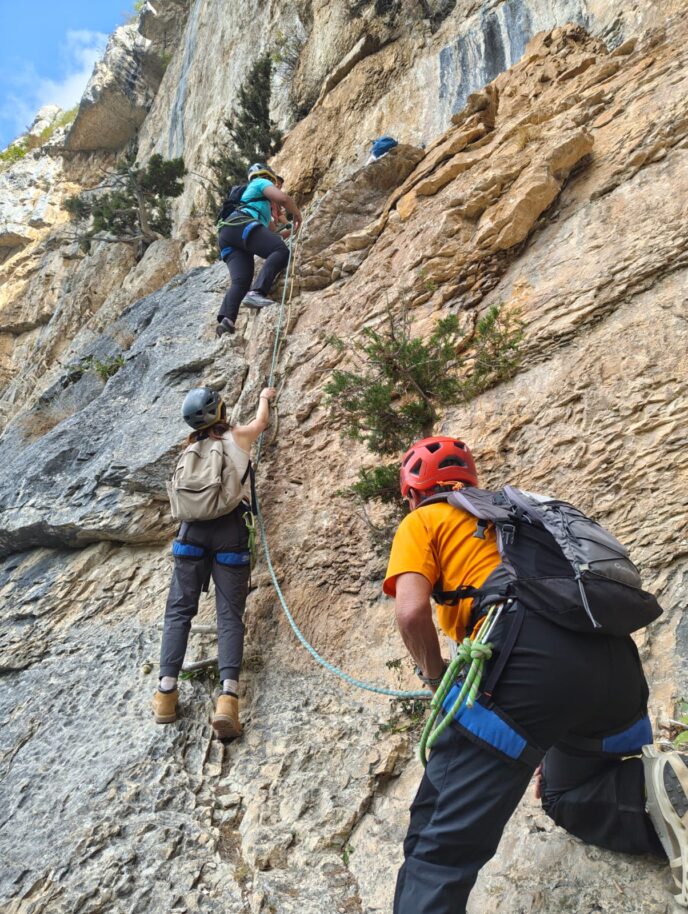 stage d’alpinisme et escalade pour débutants au cœur du vercors