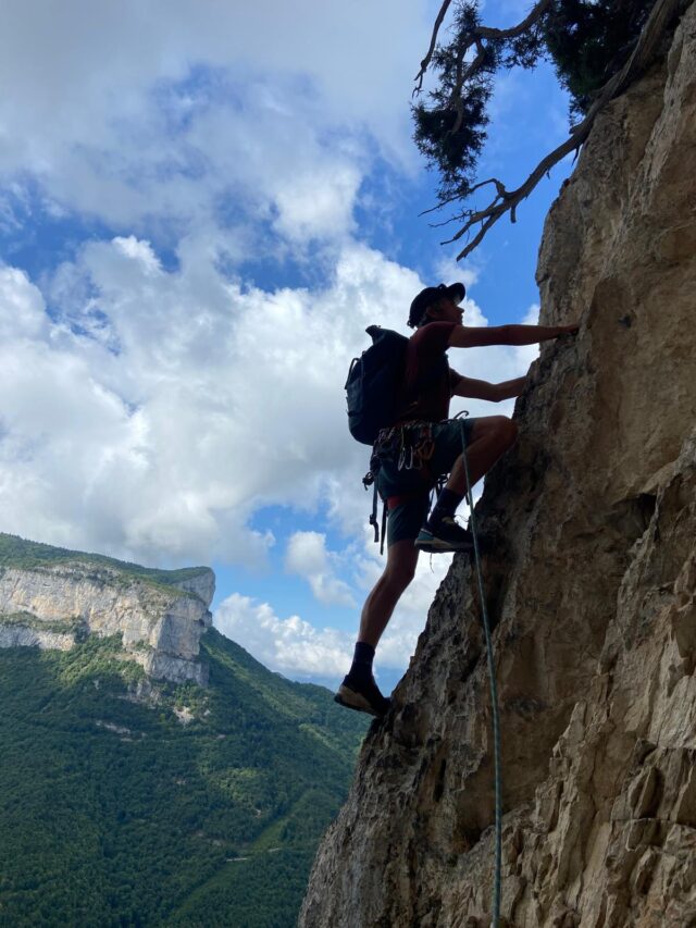 stage d’alpinisme et escalade pour débutants au cœur du vercors