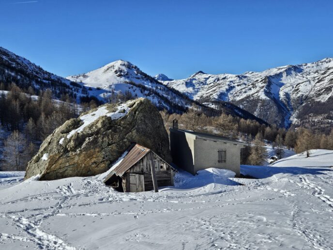 nouvel an queyras : 5 jours en raquettes à neige et chalet d'alpage