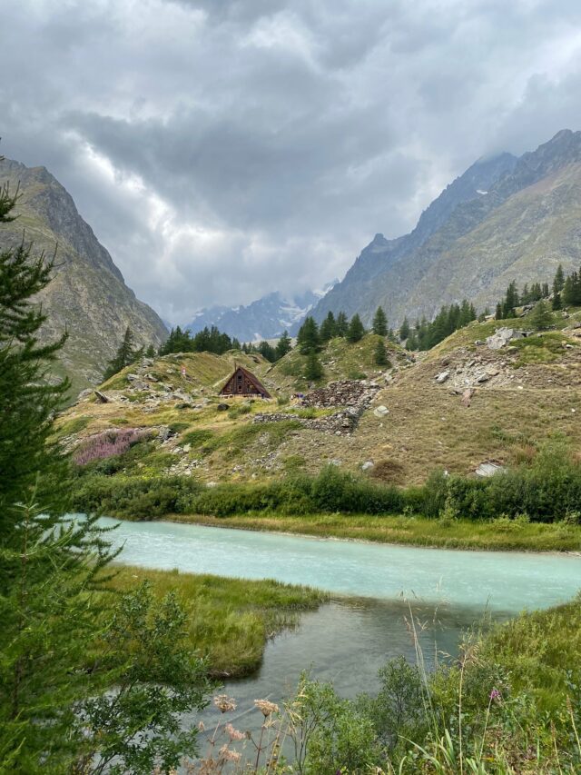 le tour du mont blanc : 7 jours de trek organisé en refuge