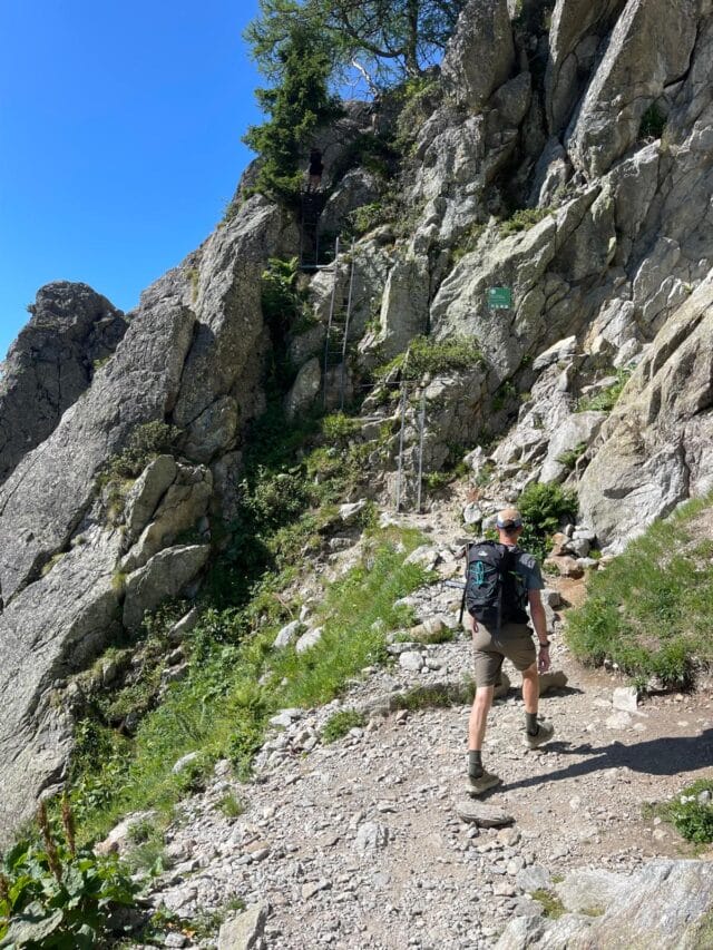 le tour du mont blanc : 7 jours de trek organisé en refuge