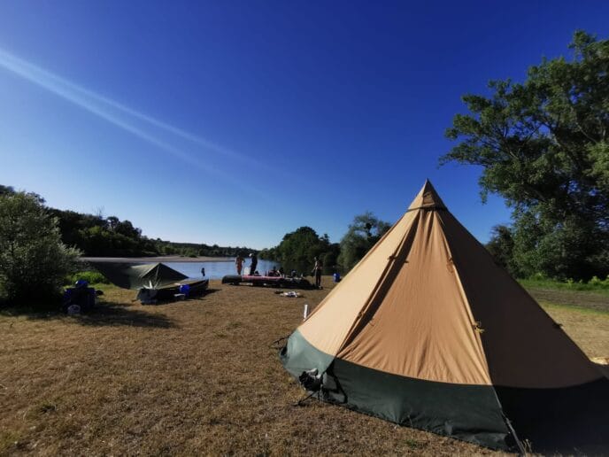descente de l'allier : 3 jours d'itinérance en canoë bivouac