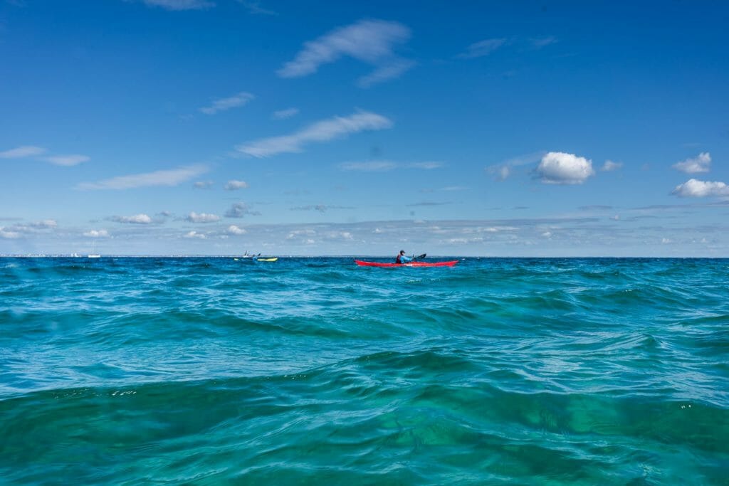 mer turquoise kayak