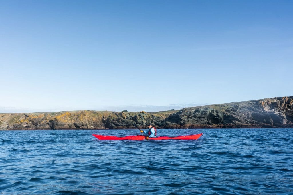 kayak mer rouge rochers