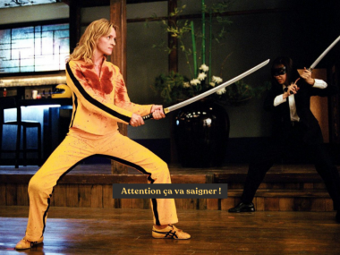 femme combat sabre combinaison jaune