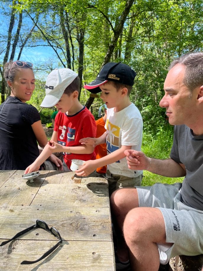 Week-end chasse au trésor et bivouac en famille en Auvergne – Image 6
