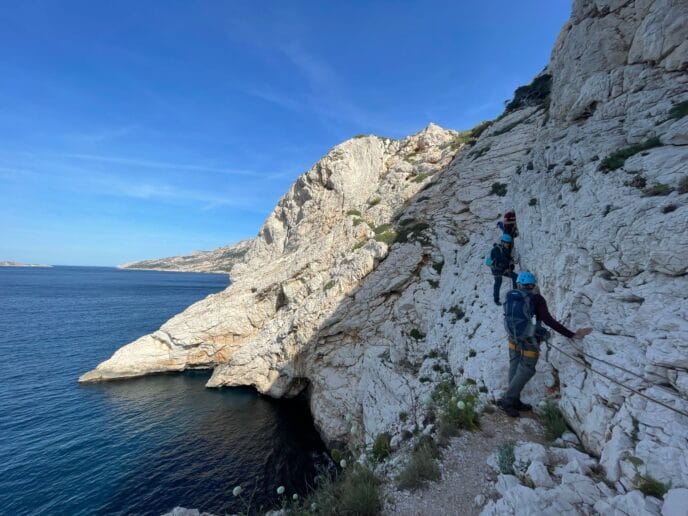 voile et escalade dans les calanques de marseille et cassis