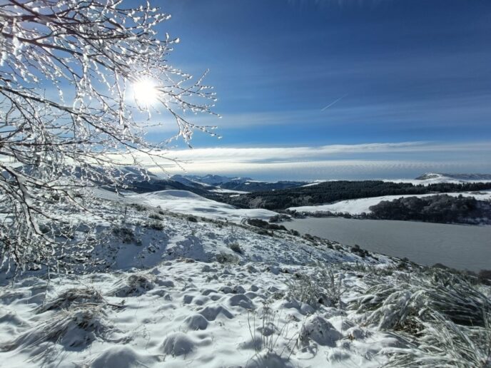 nouvel an randonnée en raquettes et truffade en auvergne