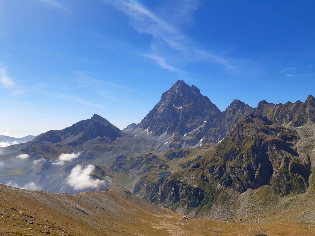 Le Tour du Mont-Viso : un trek à 2000m entre la France et l'Italie