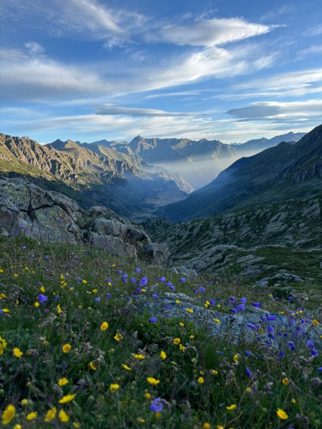 trek : le tour du mont viso en 4 jours, en randonnée et refuges