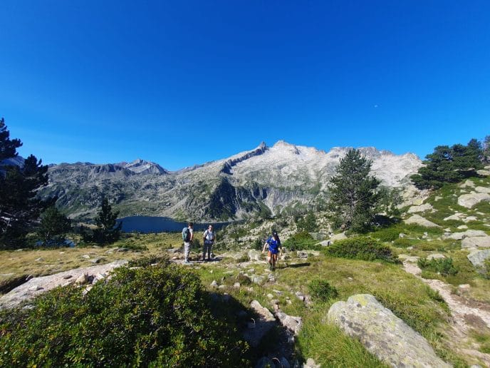 Découvrez la randonnée dans les Pyrénées avec le Club Chilowé !