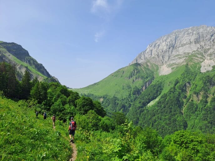 randonnée à annecy : le tour des bauges en rando et refuges