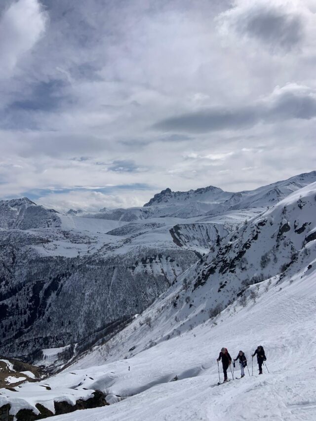 nouvel an initiation au ski de randonnée dans la lauzière