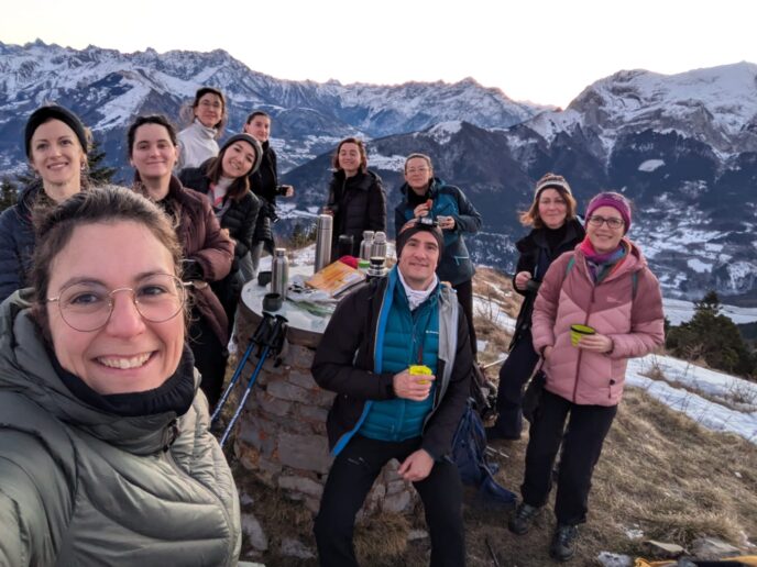 nouvel an initiation raquettes, pulka et cabane dans le vercors