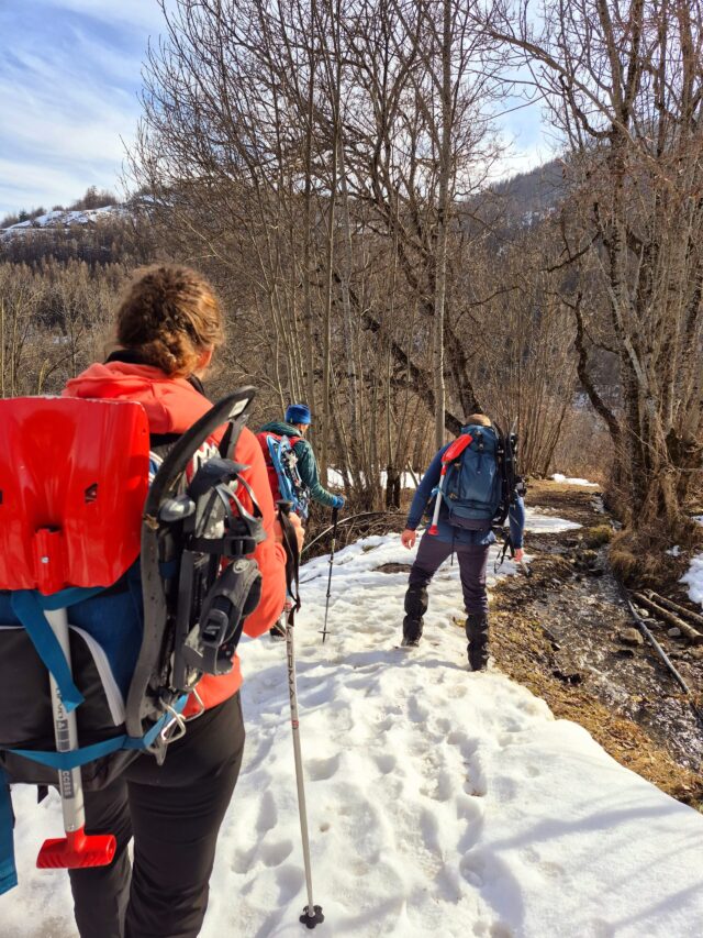 nouvel an : trek en raquettes au cœur du massif des Écrins