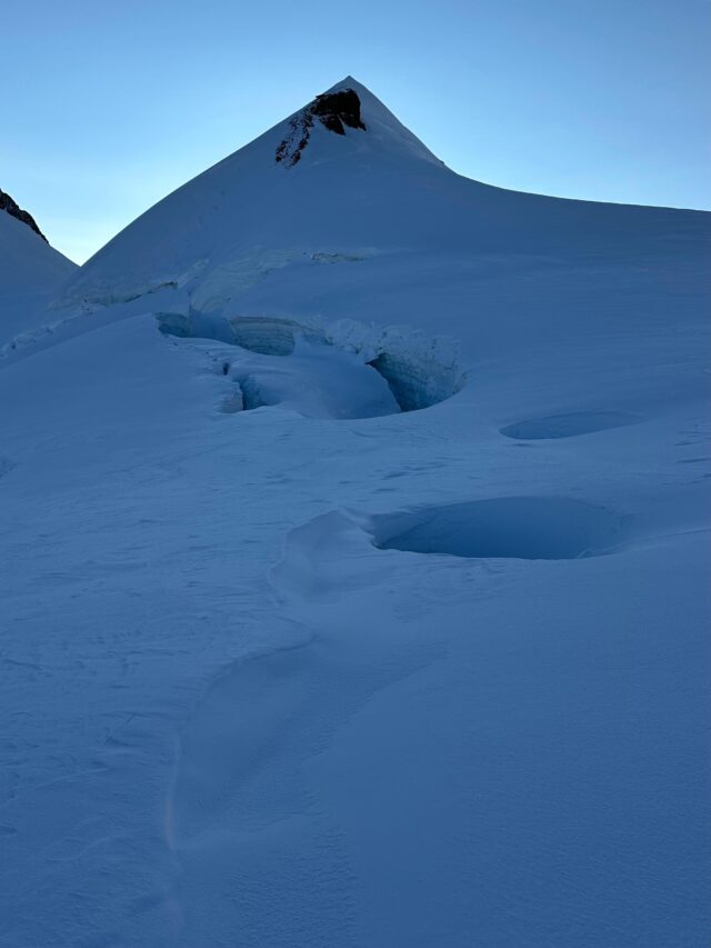 mont rose, mon premier 4000m : initiation à l'alpinisme en italie