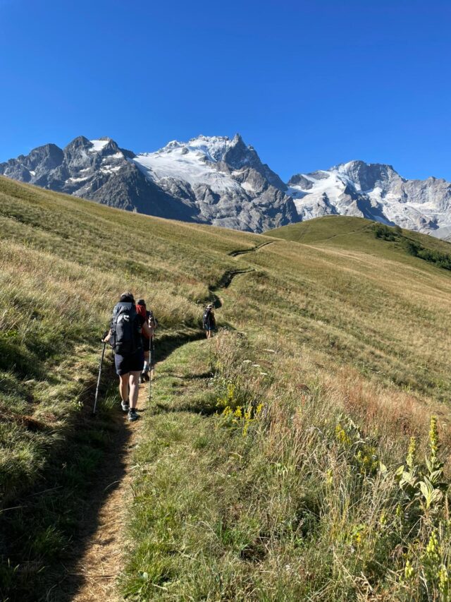 trek dans les Écrins : sur les plus beaux panoramas du massif