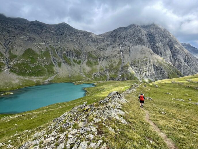 trek dans les Écrins : sur les plus beaux panoramas du massif